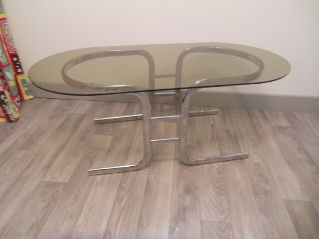 Table low 70 vintage year