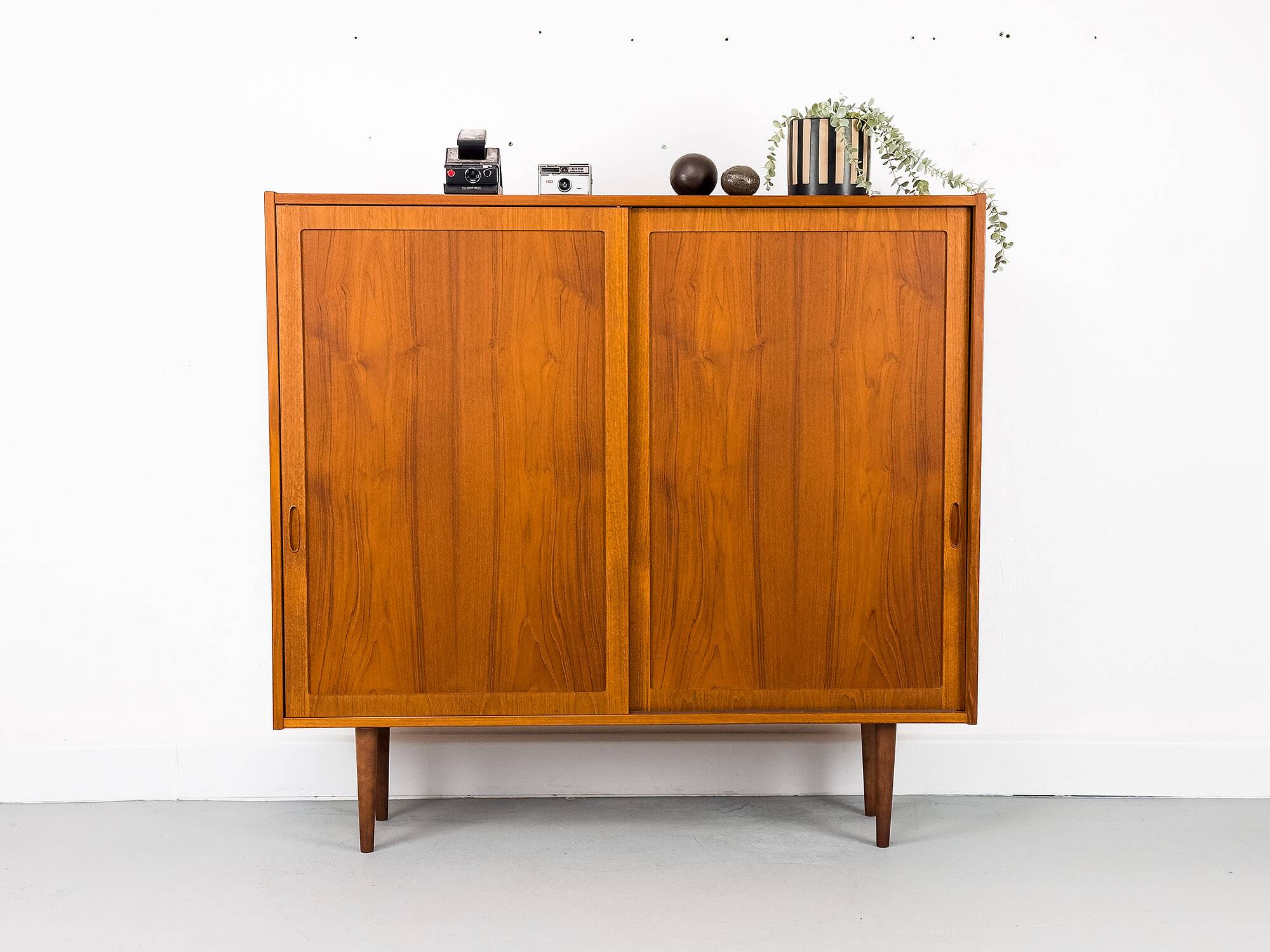 Danish Teak Cabinet by Carlo Jensen for Hundevad & Co., 1960s
