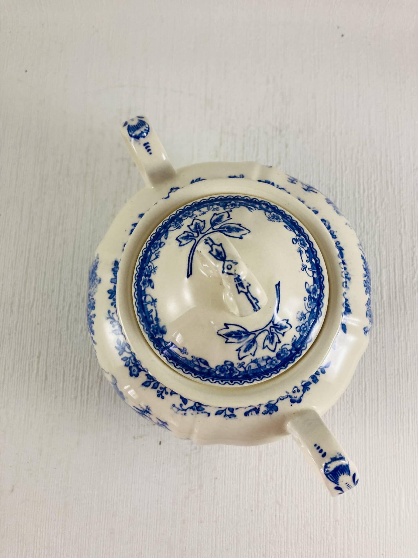 Sugar bowl with lid Villeroy and Boch Mettlach Burgenland blue