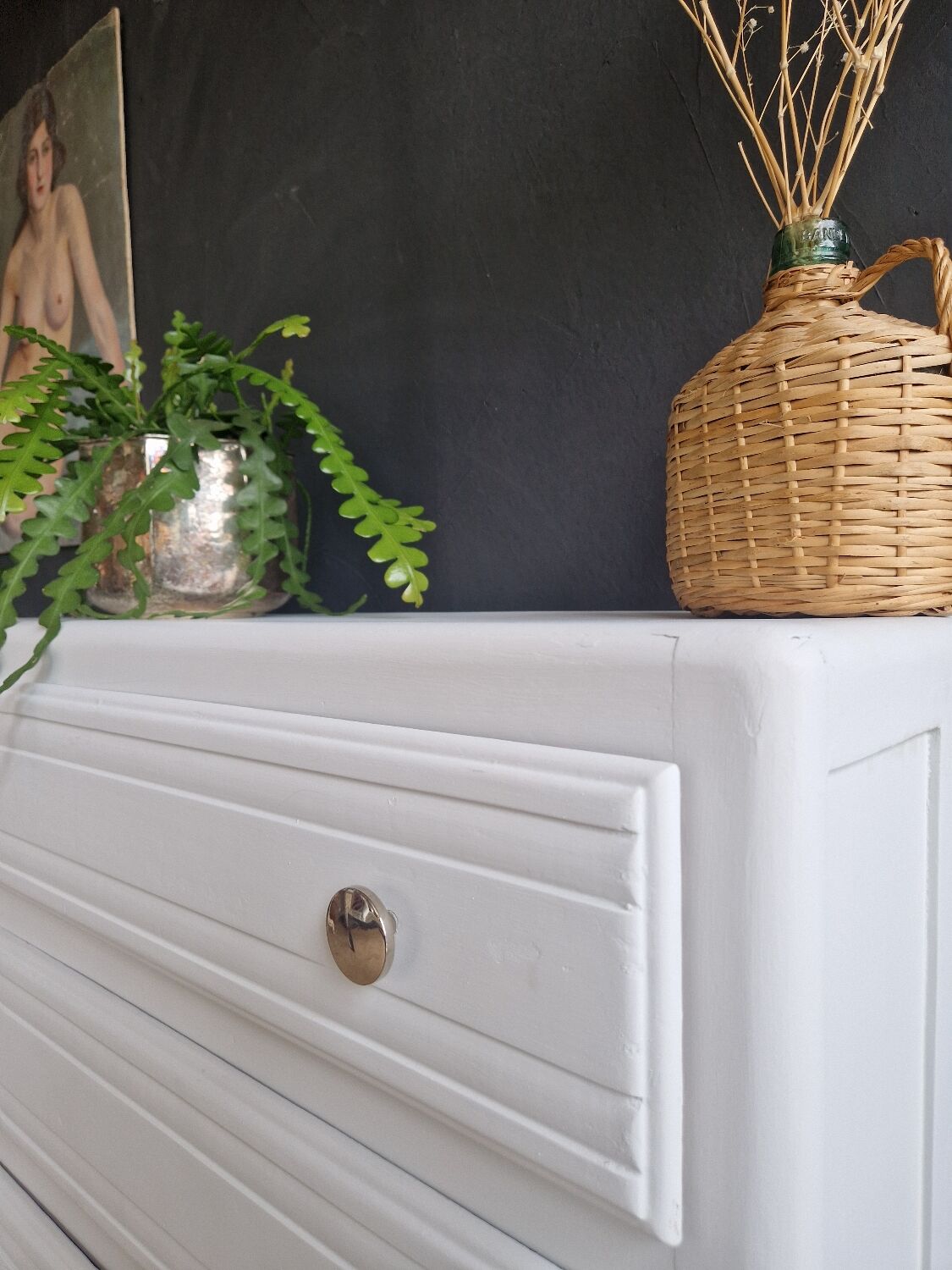 Vintage chest of drawers