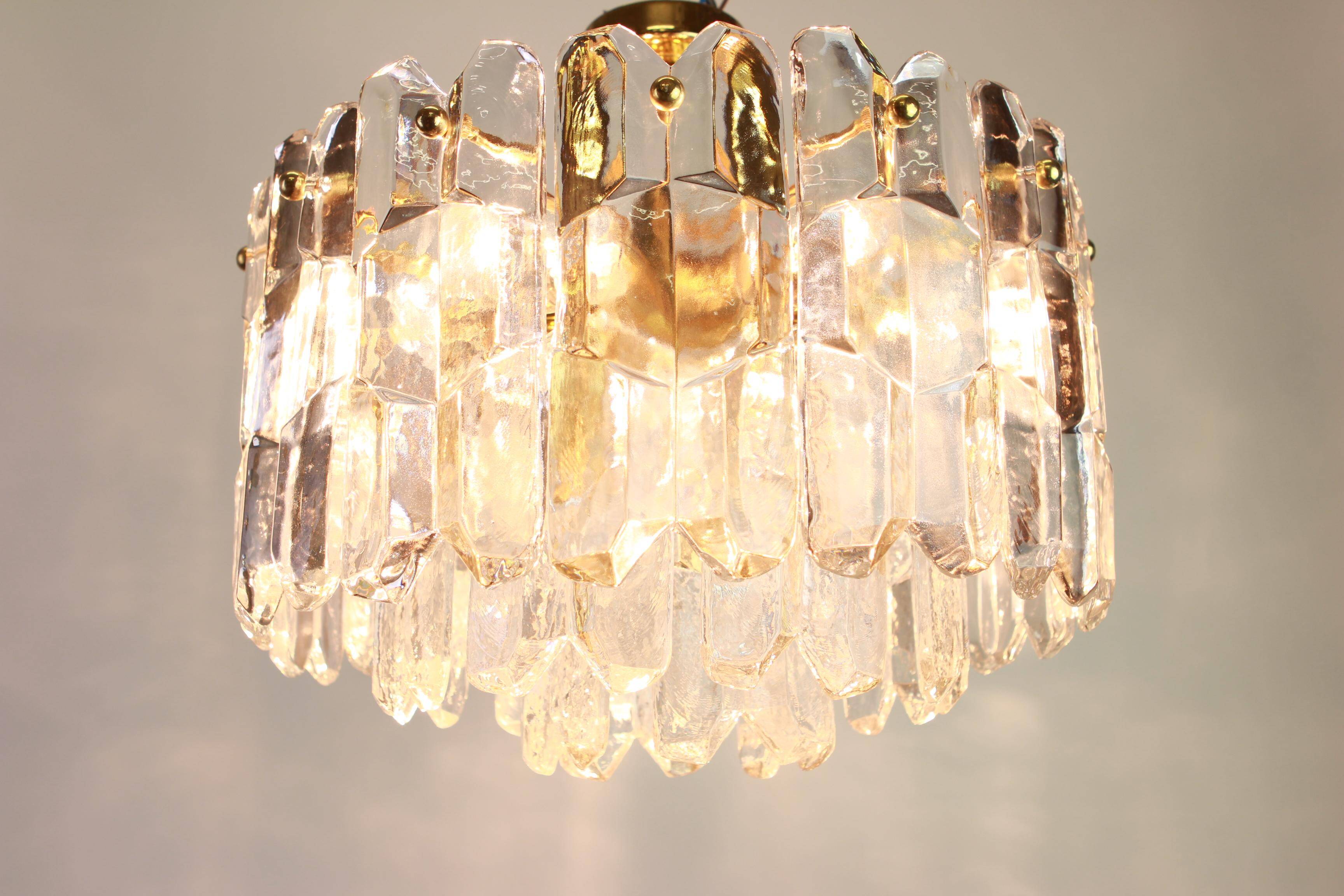 Murano glass light fixture in brass Palazzo, Kalmar, Austria, 1970s