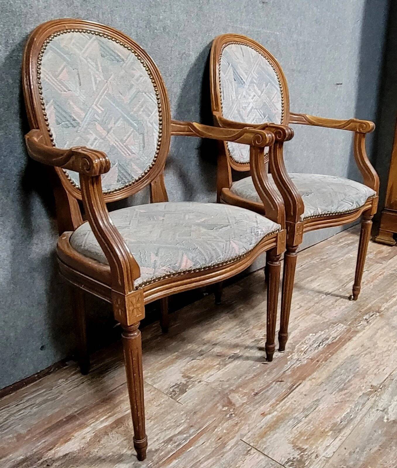 Pair of Louis XVI style armchairs with medallion backs, 20th century