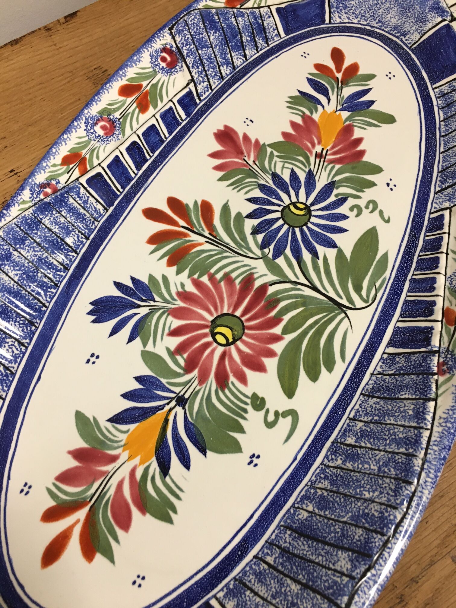 Fish dish henriot quimper