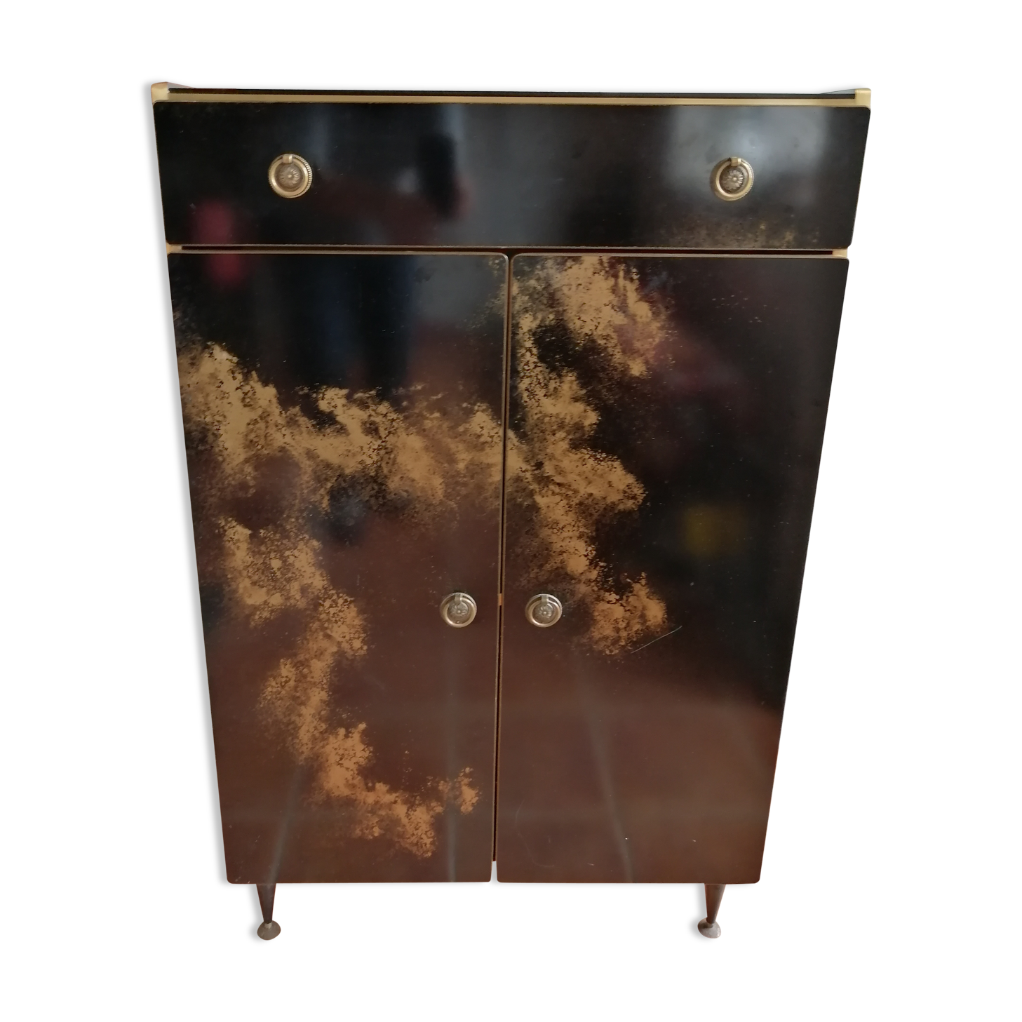Bathroom furniture or entrance furniture