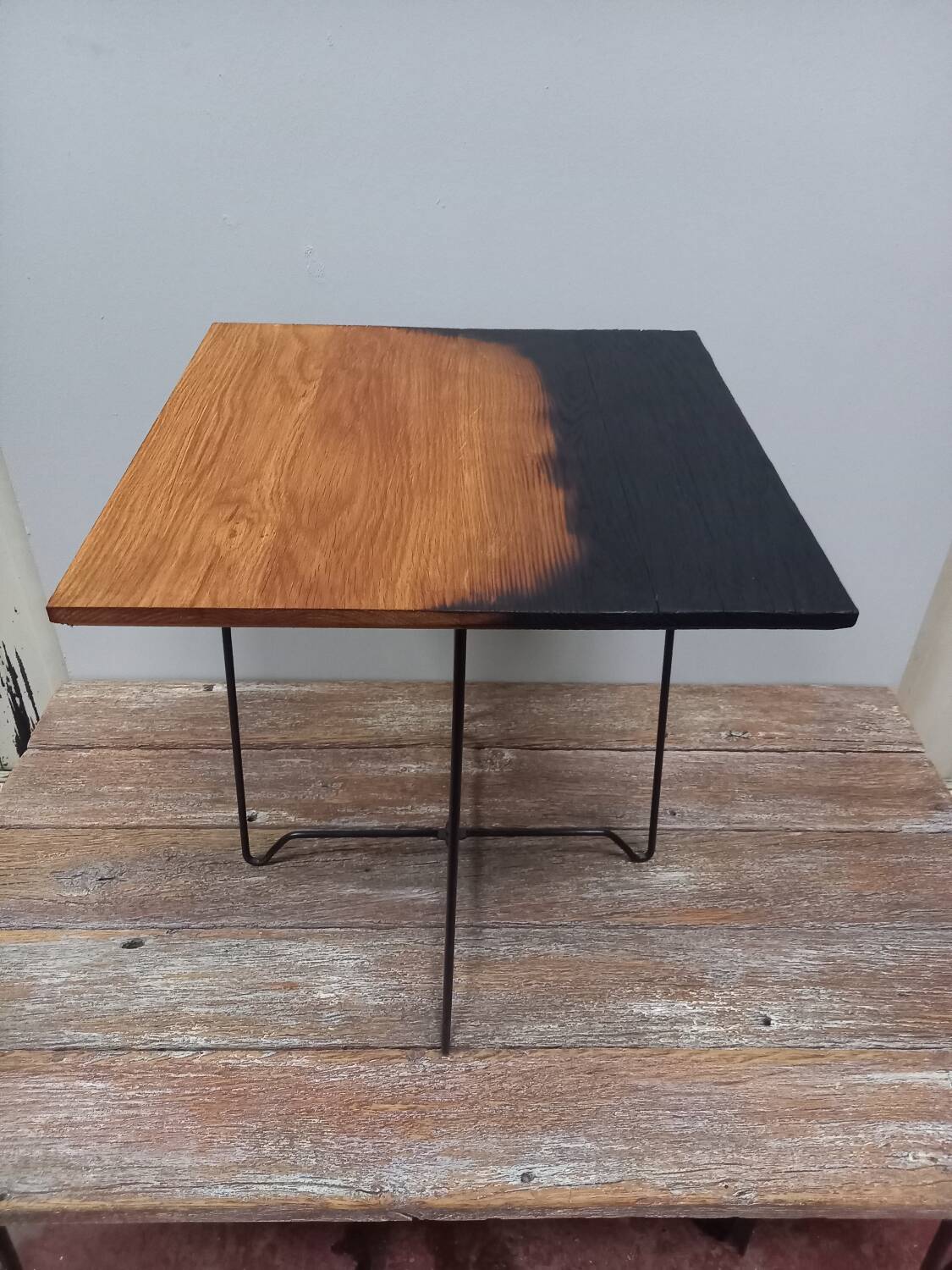 Side table or end table.