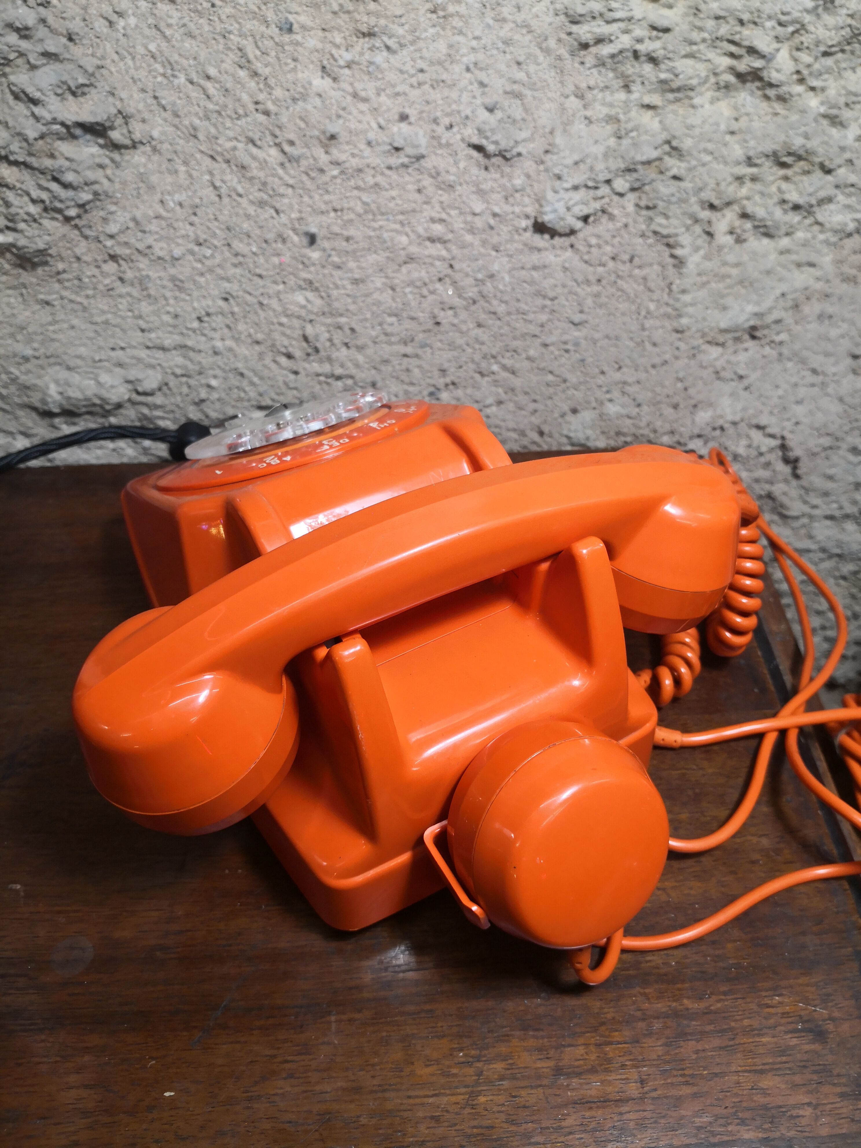 Vintage orange phone S63