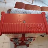 Brabo candy dispenser