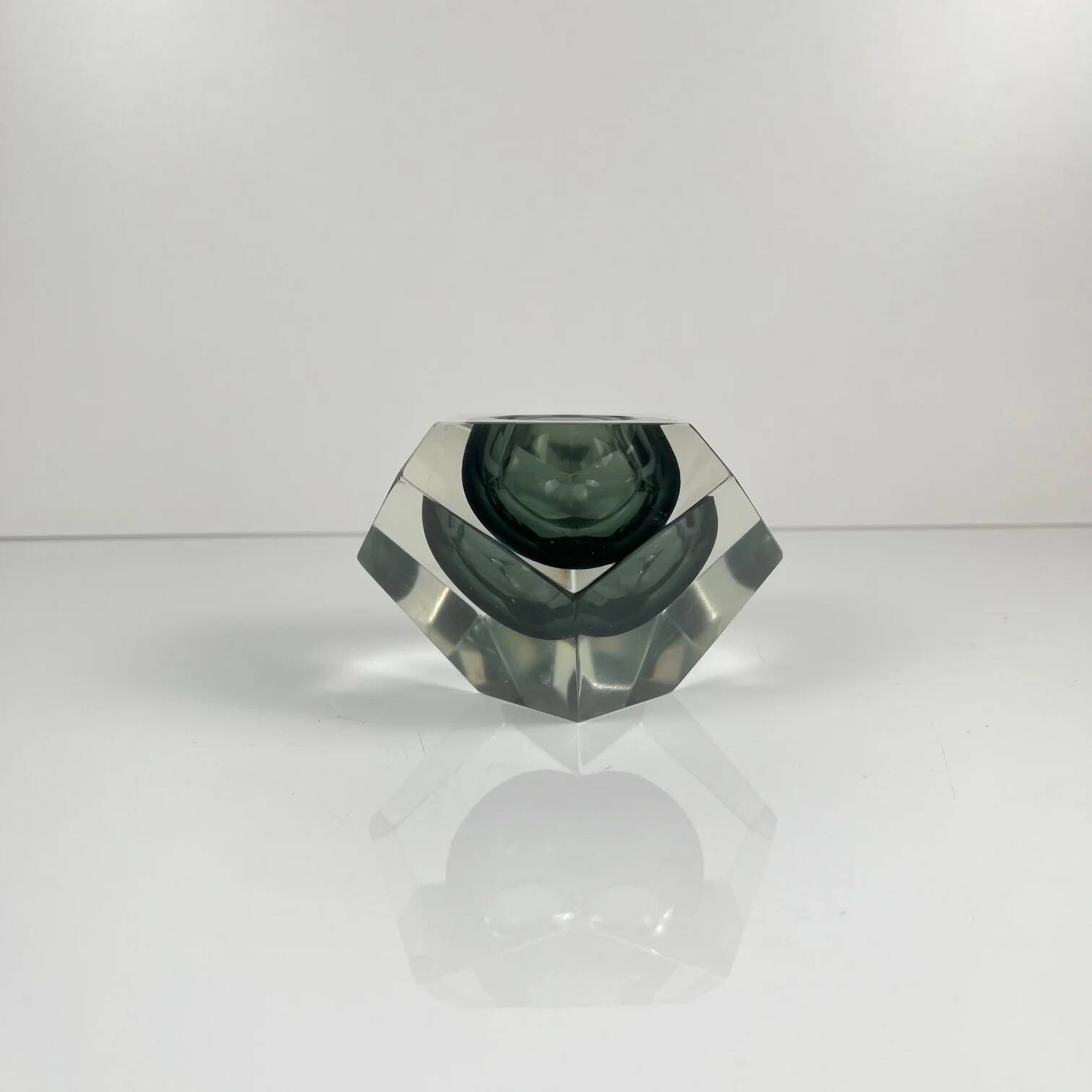 Cendrier / vide poche Sommerso en verre de Murano, forme diamant, Italie, 1970