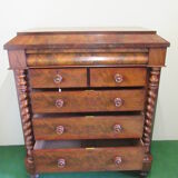 Scottish mahogany chest of drawers from 1880