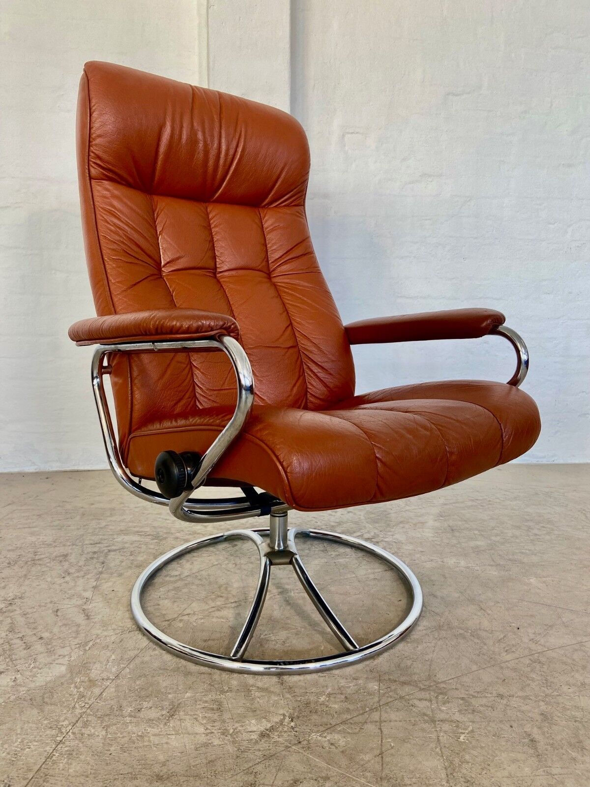 Vintage retro Ekornes Stressless reclining lounge chair & stool 1960s
