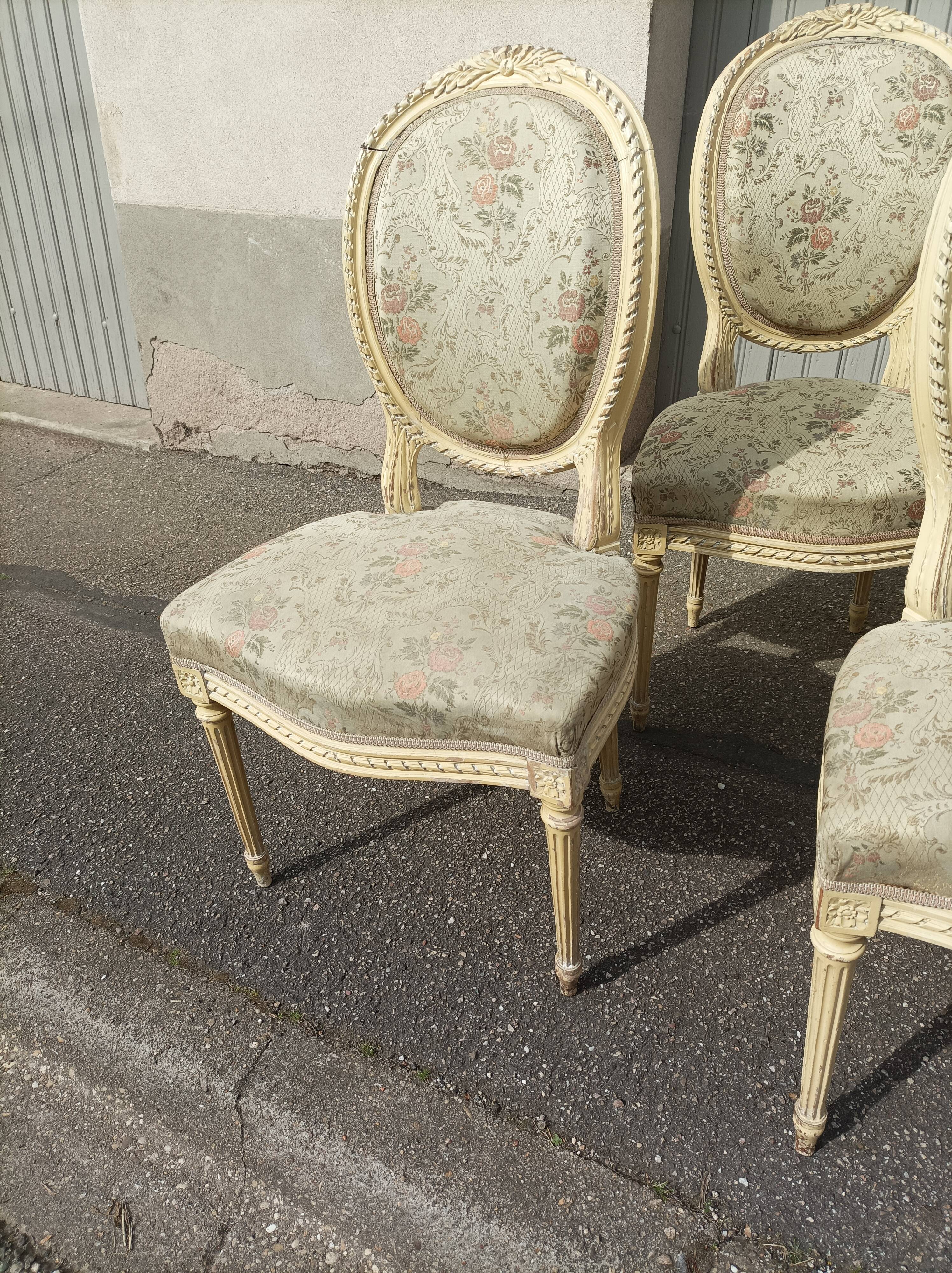 Salon style Louis XV