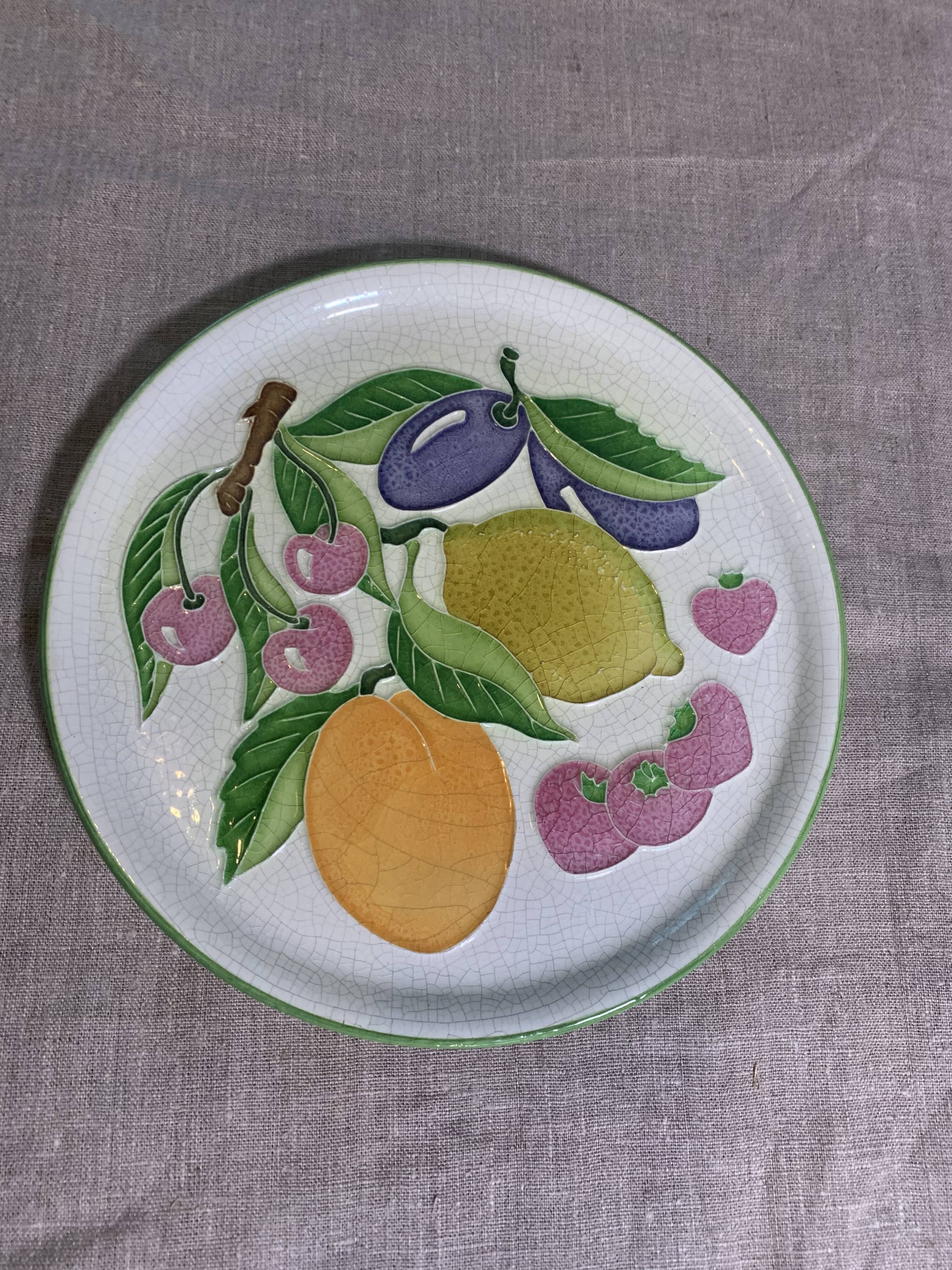 Decorative plate to hang fruit glazed fruit signed Creasiovi Luciano