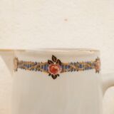 Pichet rétro en porcelaine