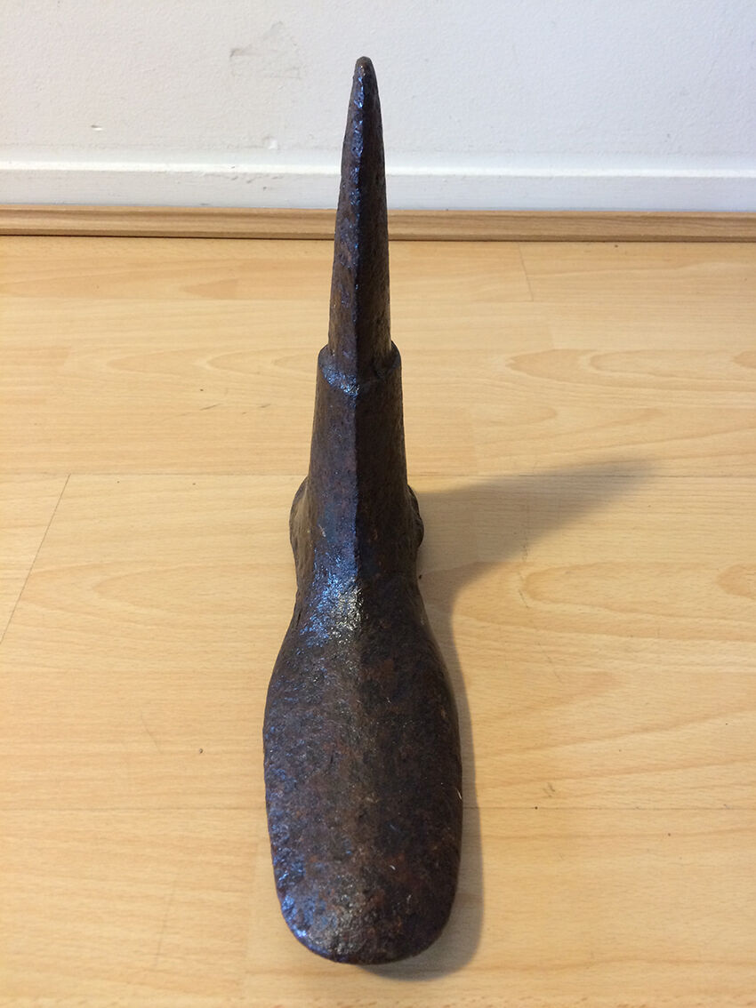 Foot Shoemaker original iron mold
