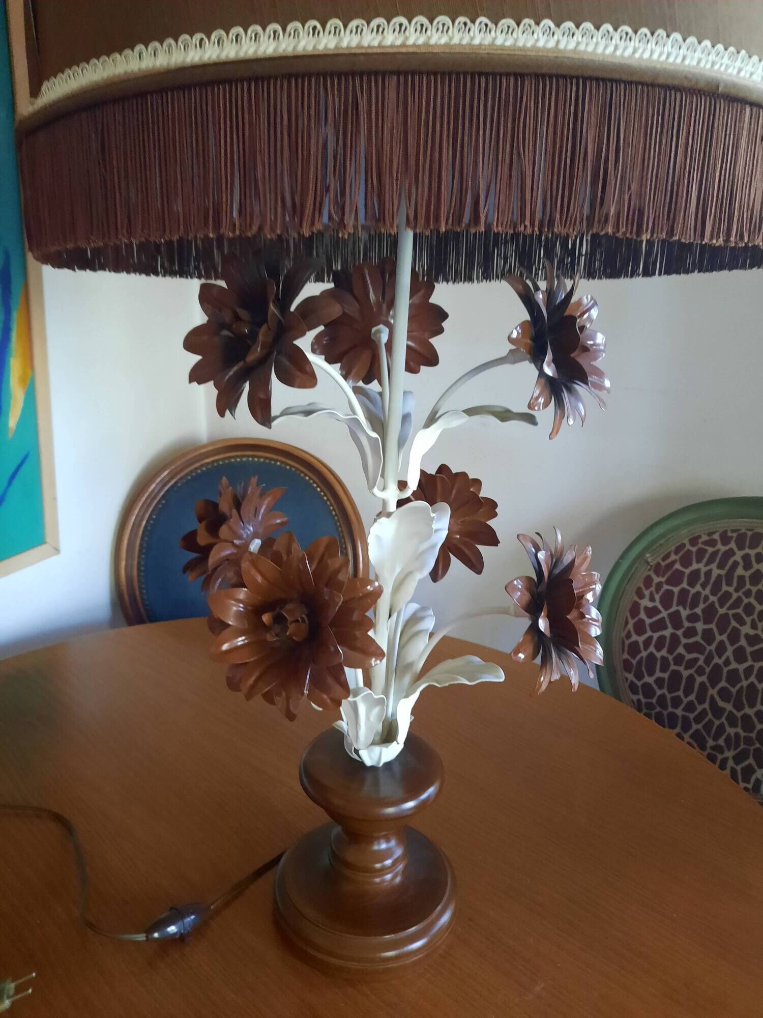 Large lamp from the 70s-80s with a silk shade.