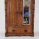 Armoire de poupée H.61 bois façon bambou
