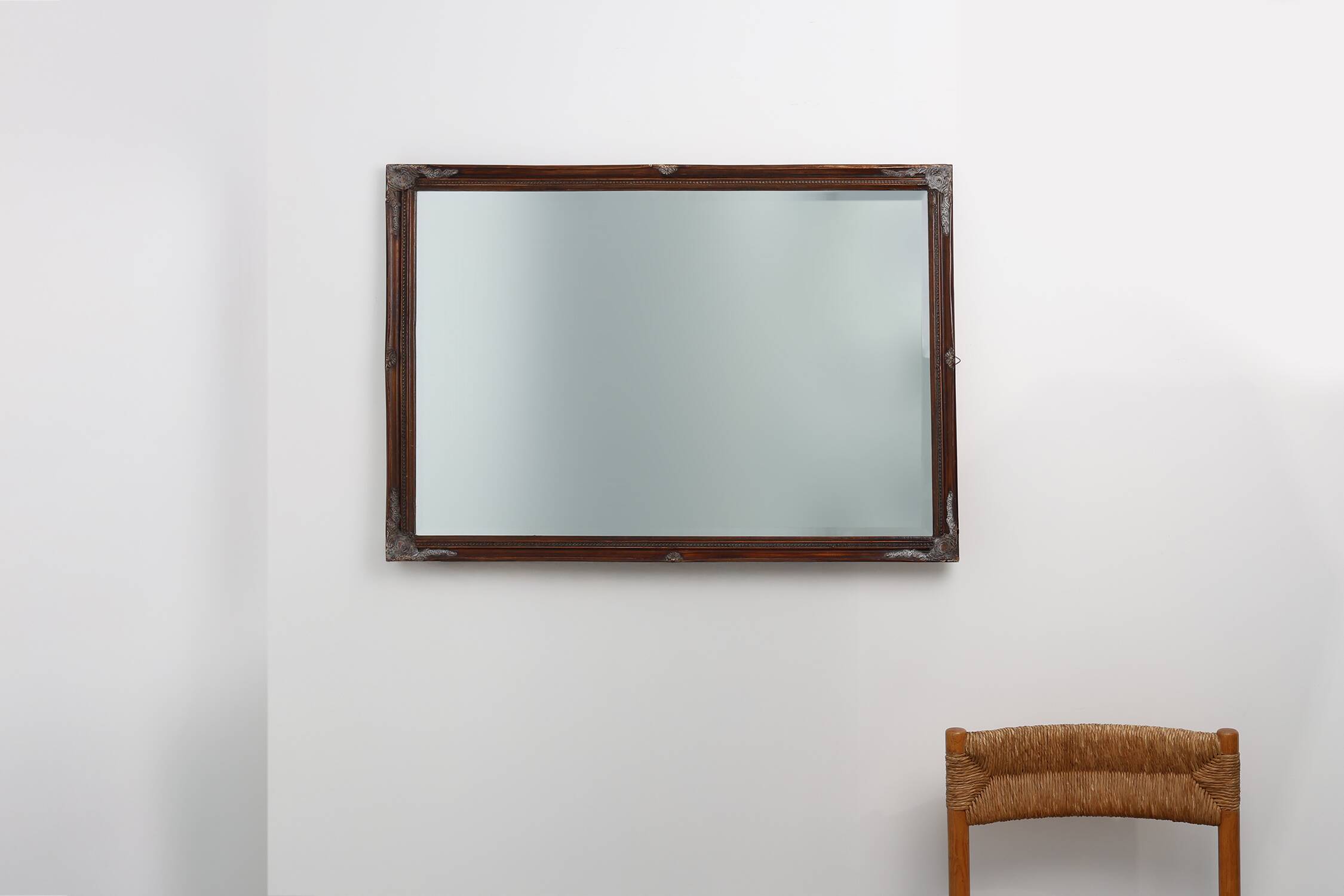 Miroir ancien à facettes en bois sculpté, France, années 1850