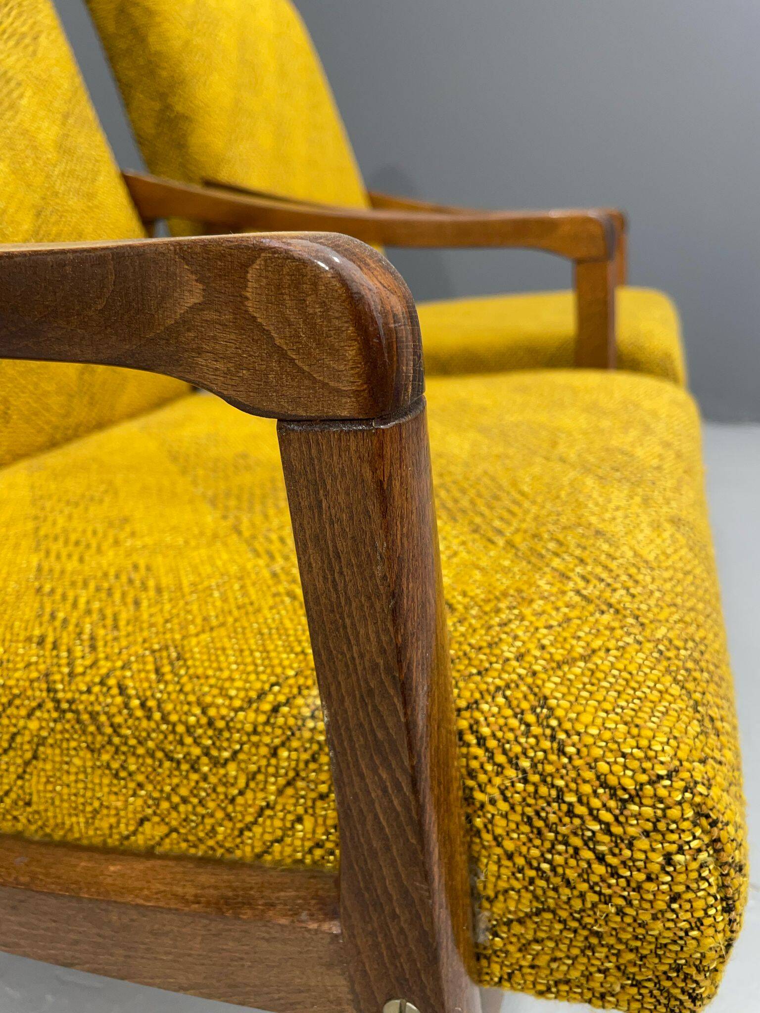 Fauteuils de Jiří Jiroutek – Interiér Praha, années 1960-70