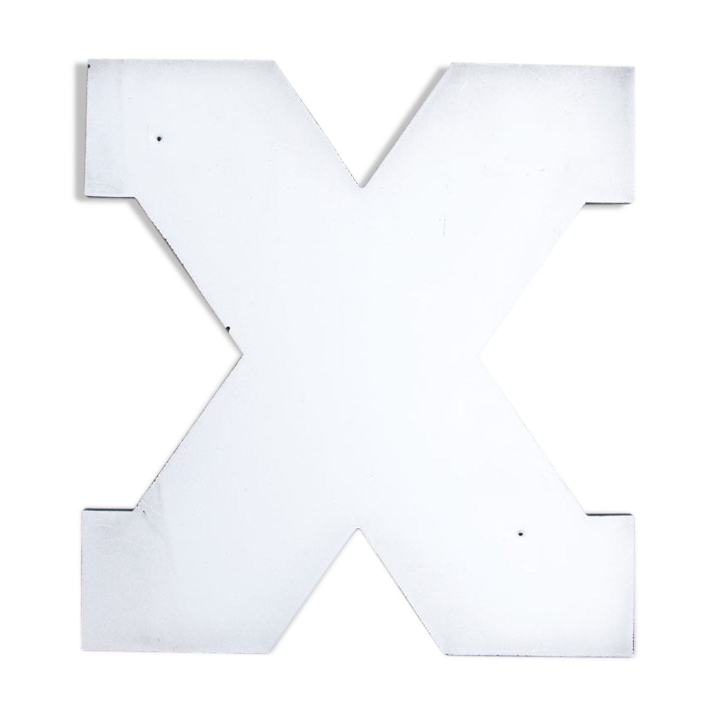 Enamelled letter X