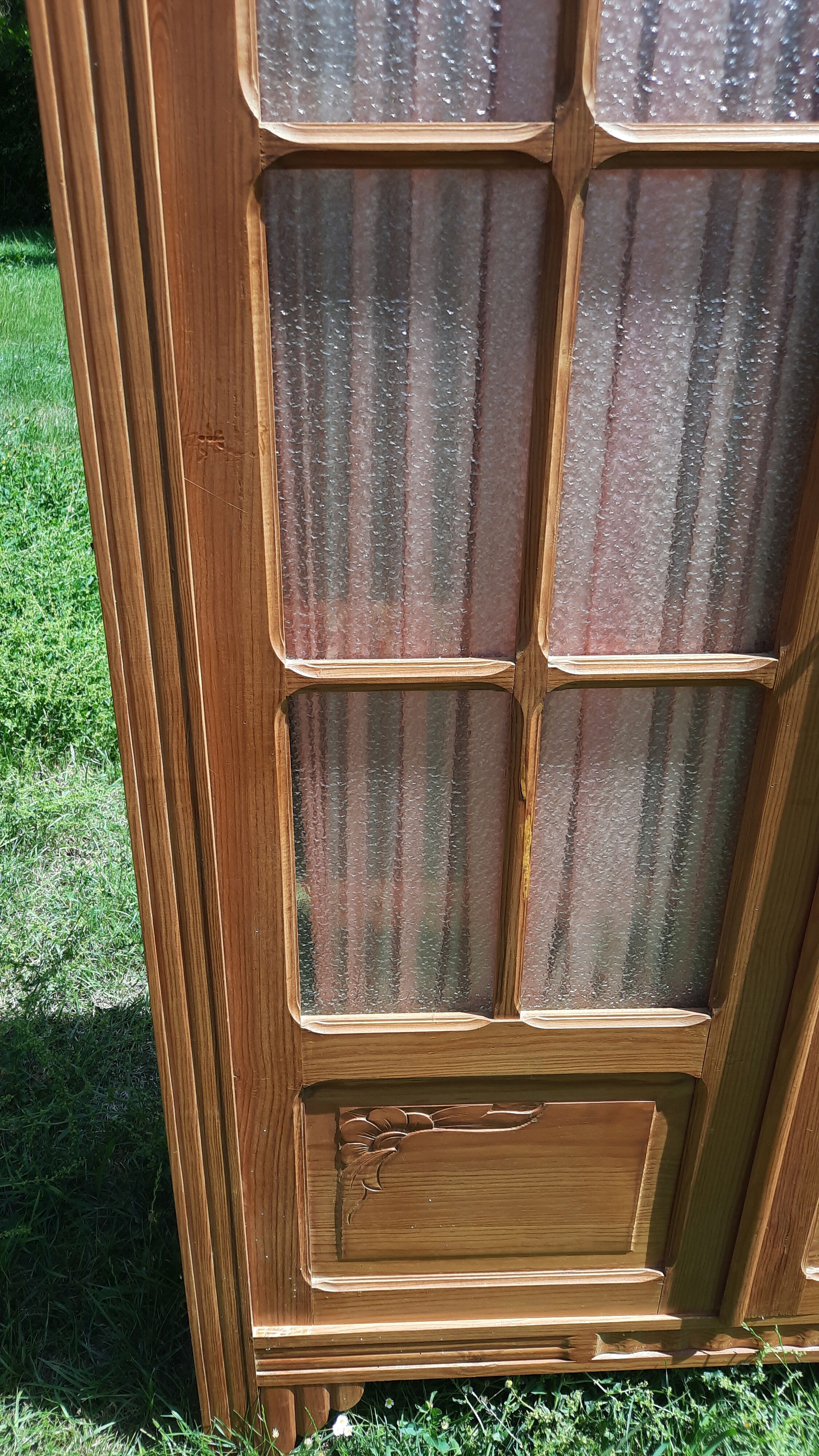 Art Deco style showcase