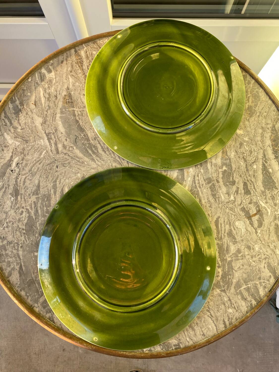 Vintage 50s oyster plates
