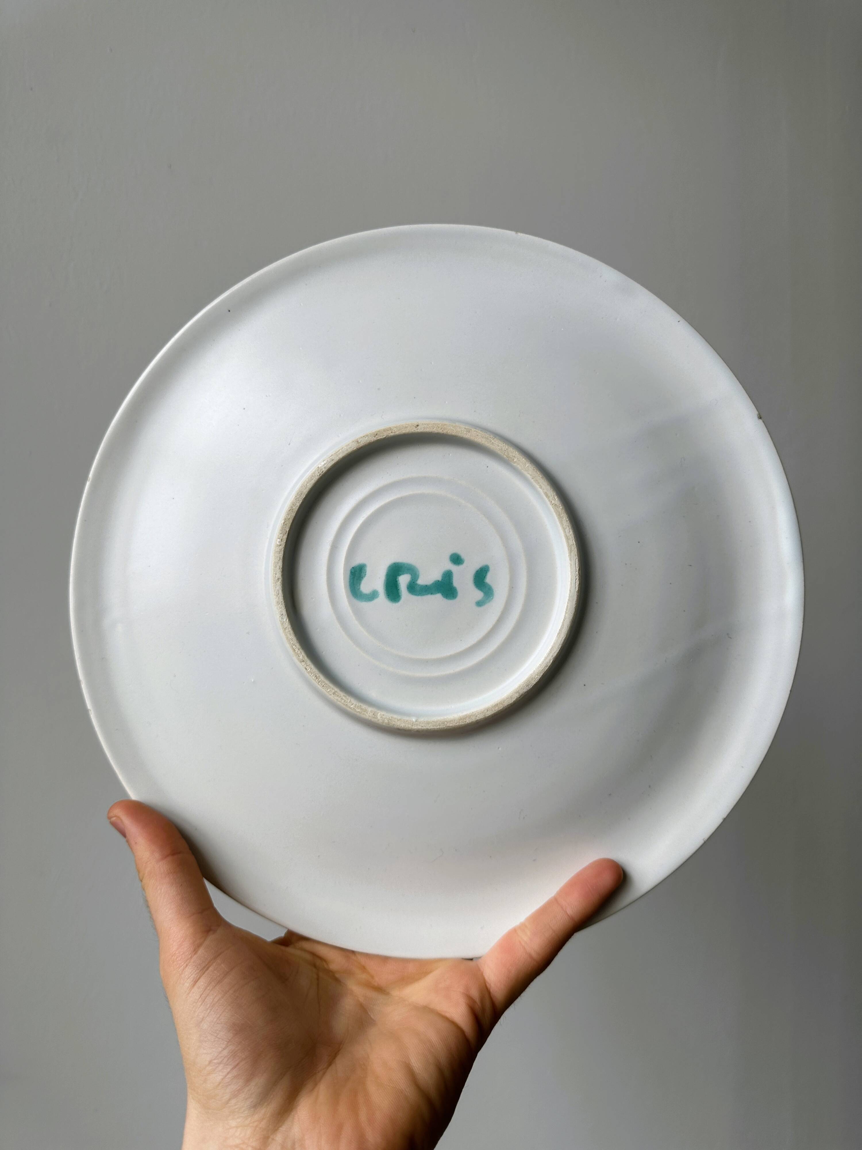 Hand painted pie dish.