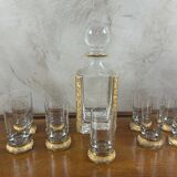Carafe and 7 liqueur glasses
