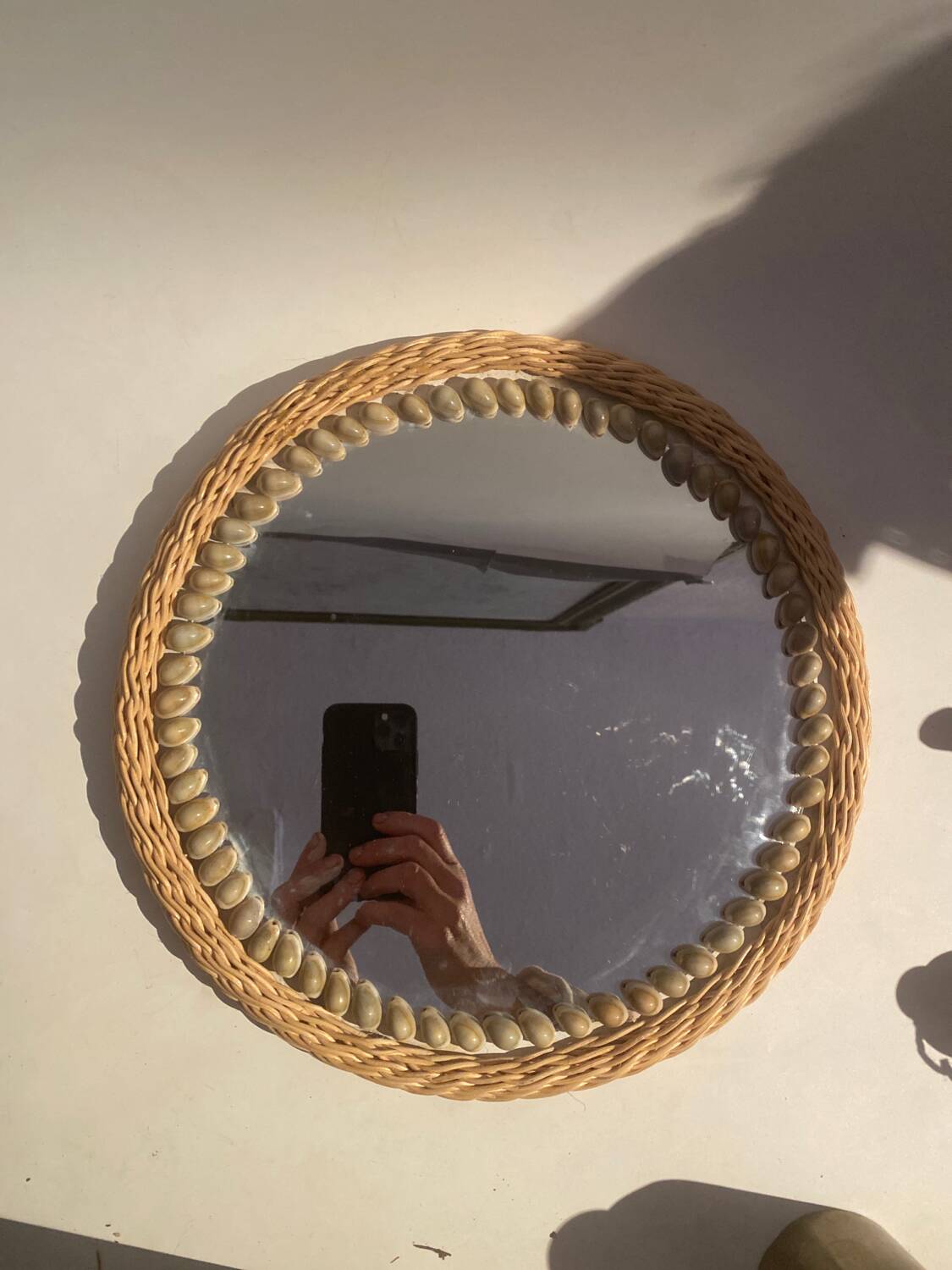 Miroir en rotin