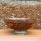 Decorative bowl in hammered brass, oriental style