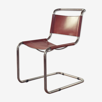 Chaise en cuir Bauhaus cognac b33 de Marcel Breuer
