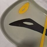 Ceramic dish by Peter Orlando, free form with abstract decoration, 1950s