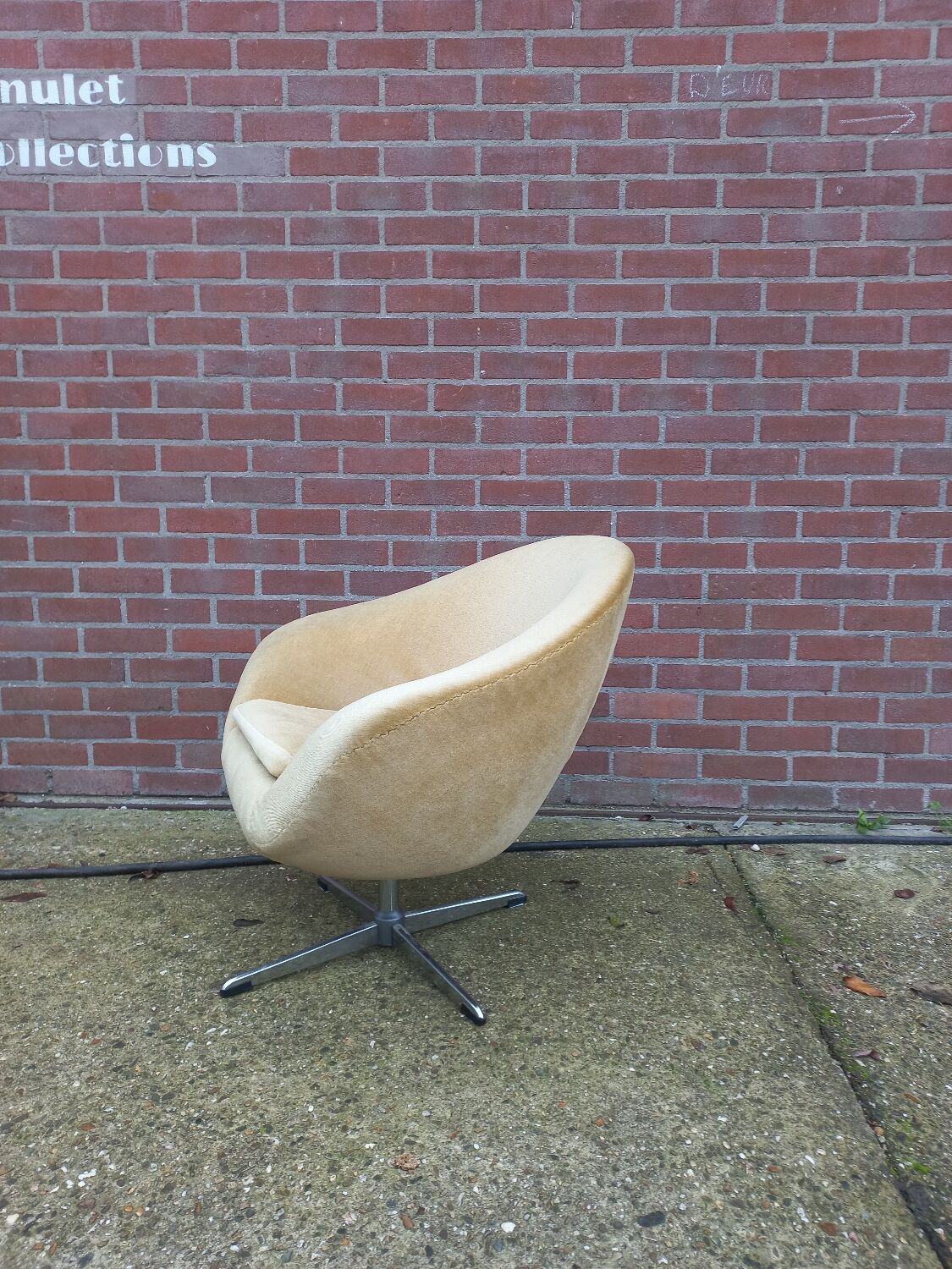 Swedish club fauteuil