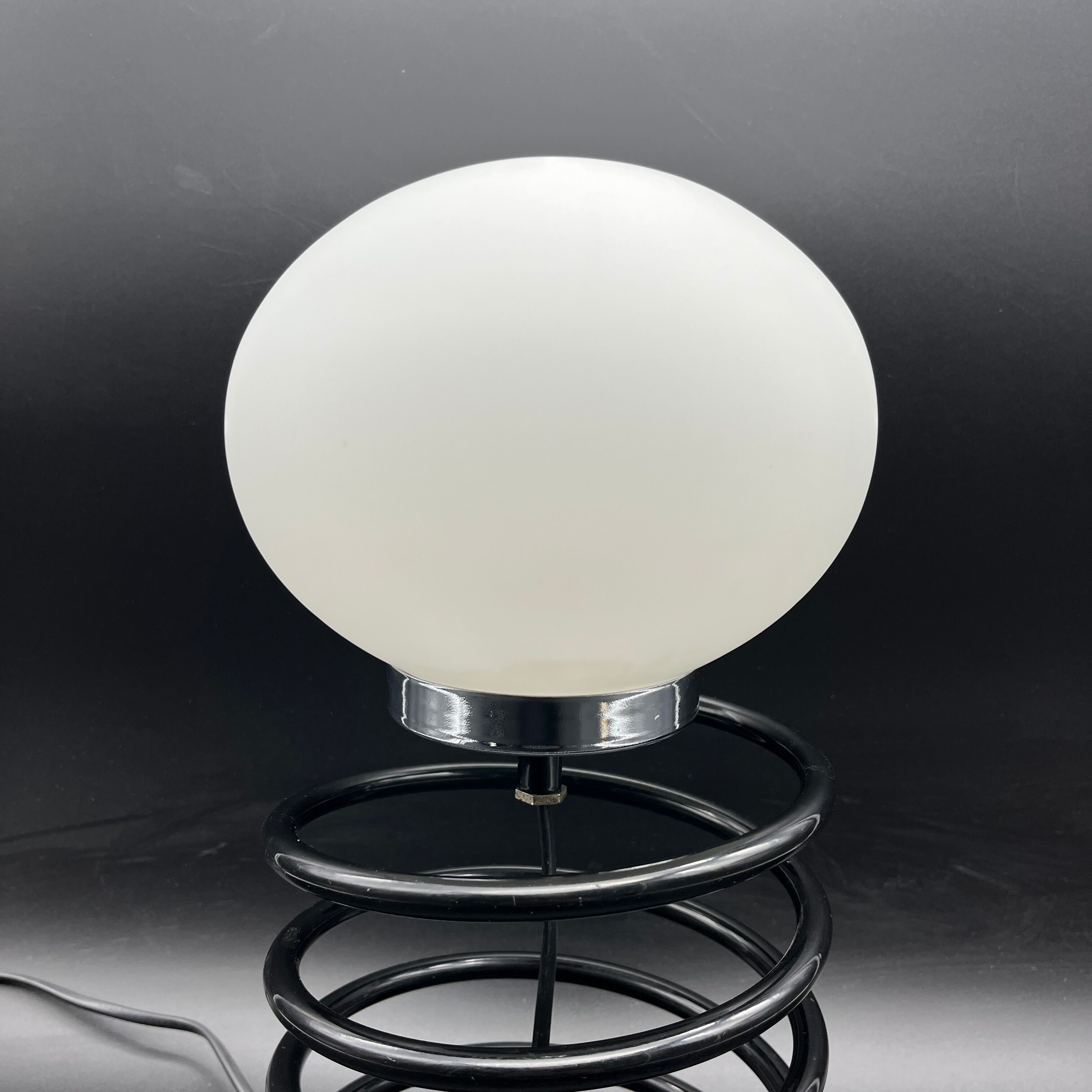 Vintage spring lamp black