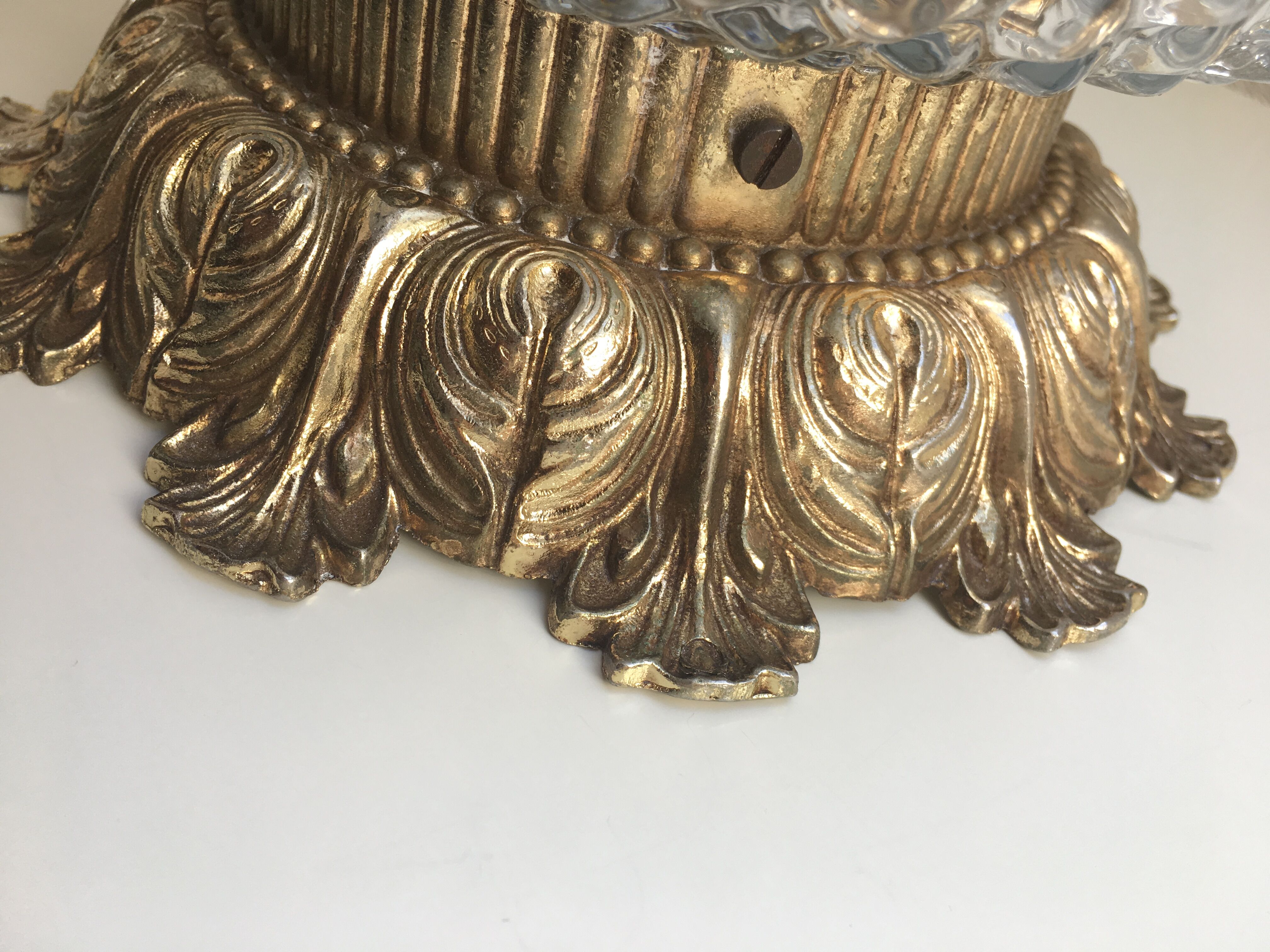 Diamond tipped ceiling lamp