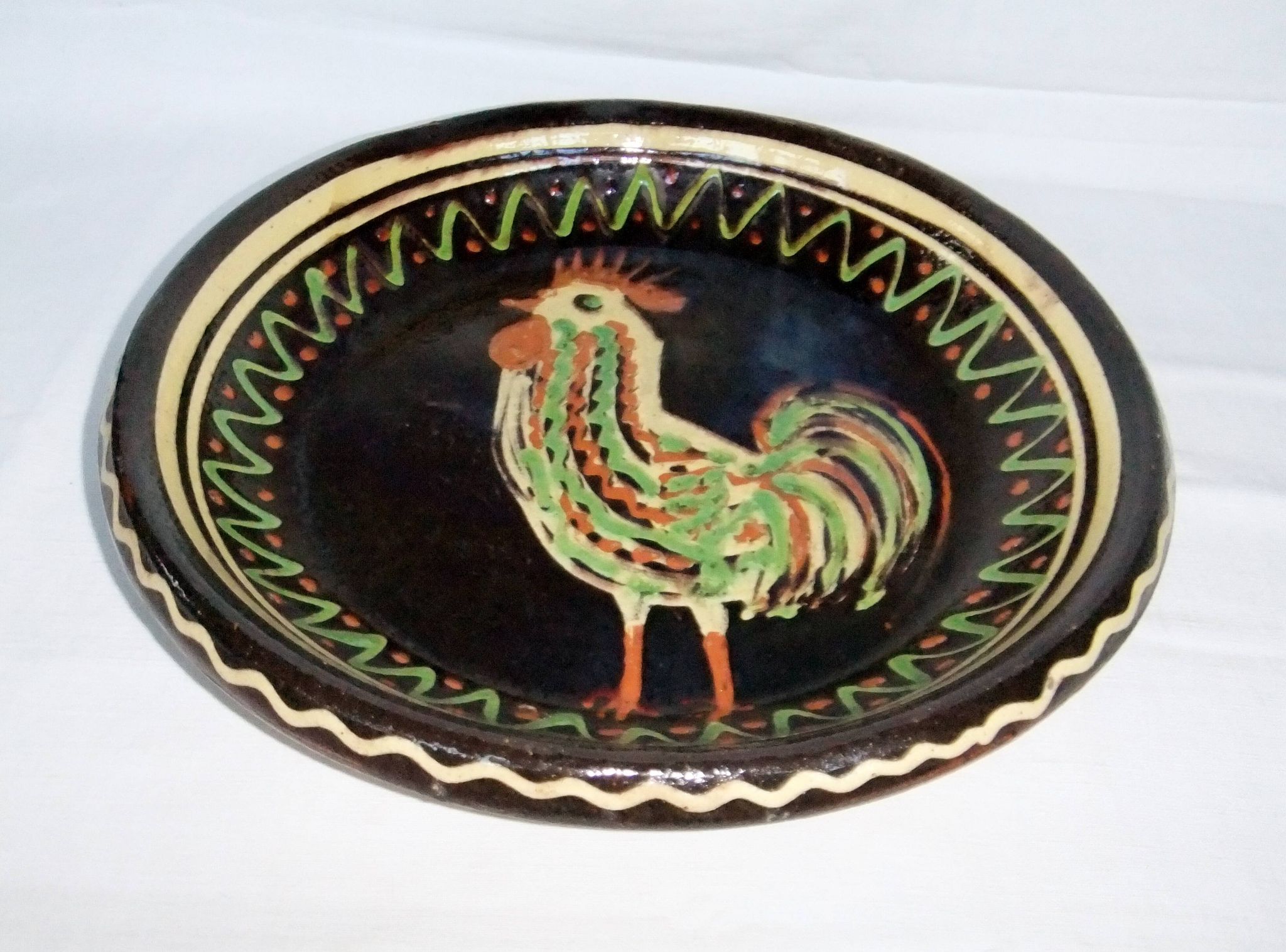 plat ancien terre cuite décor au coq