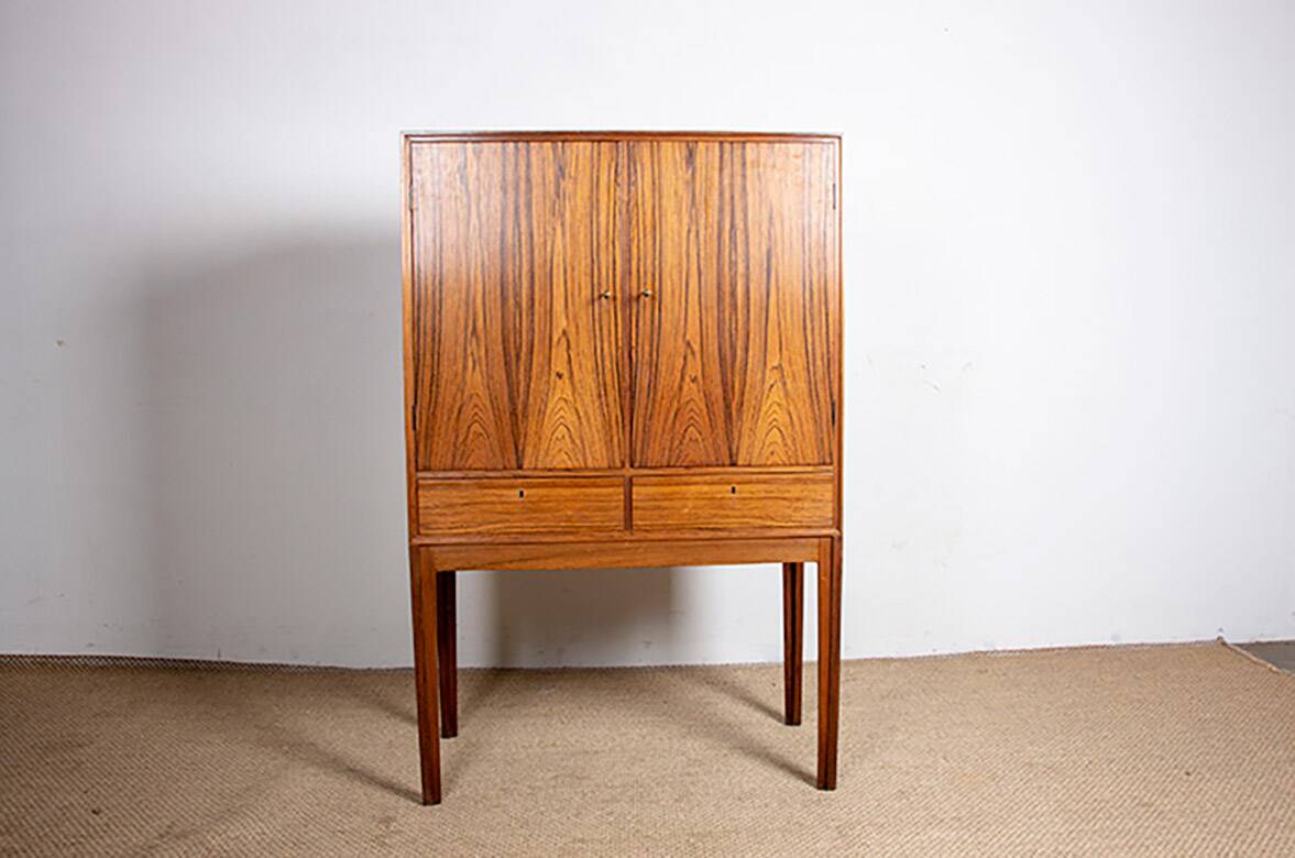 High cabinet, Bar, Danish in rosewood model 6201 by Hans Olsen 1960.