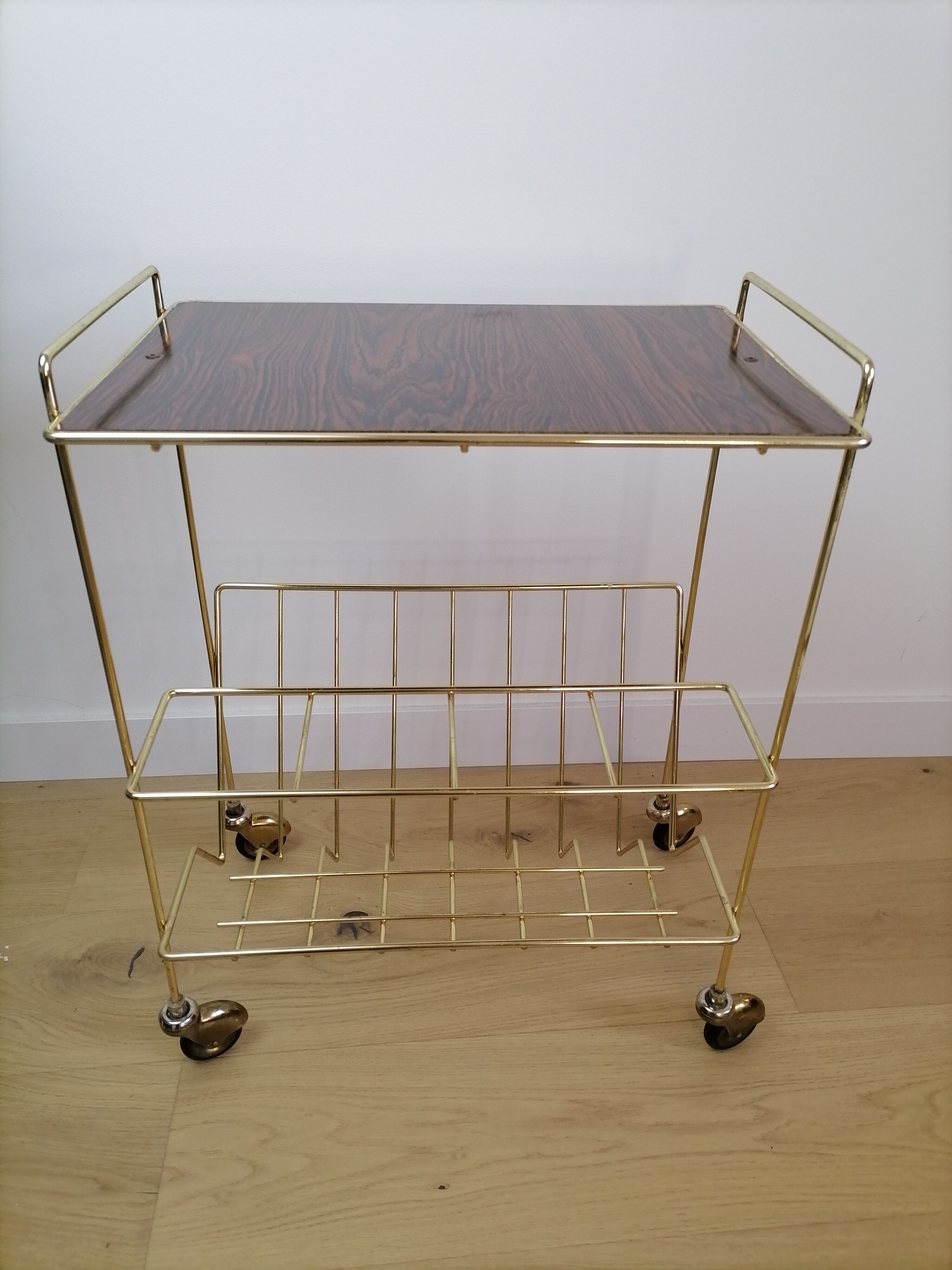 Vintage vinyl door service