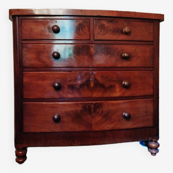 English chest of drawers 19th