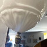 Opaline suspension