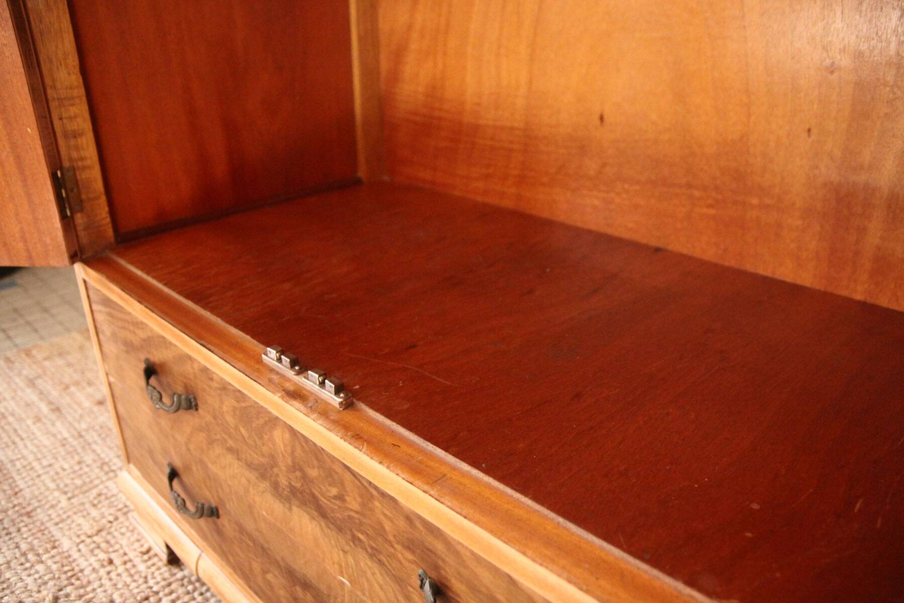 Armoire anglaise Art Déco