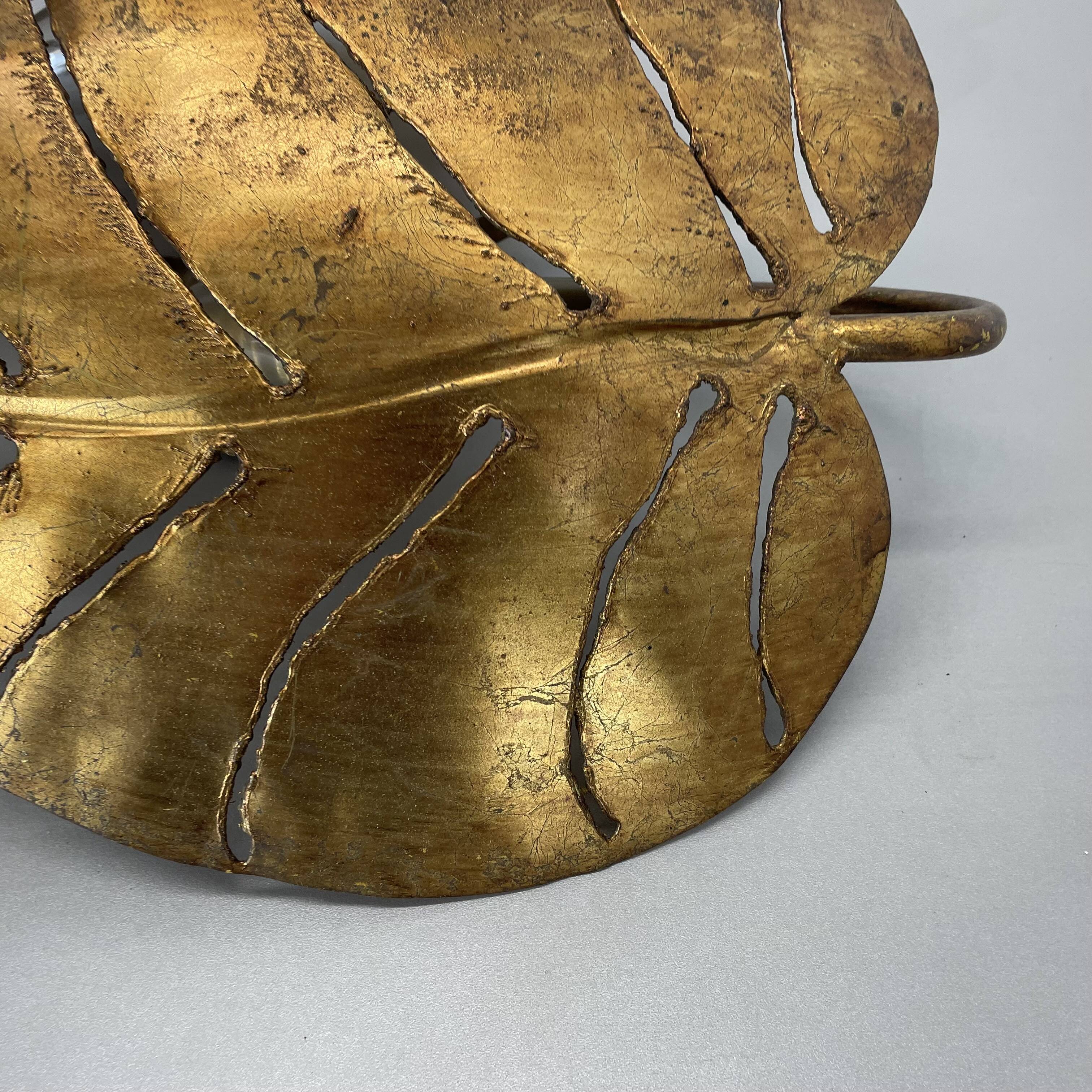 Golden metal "monstera" leaf wall light sconce, france, 1970s