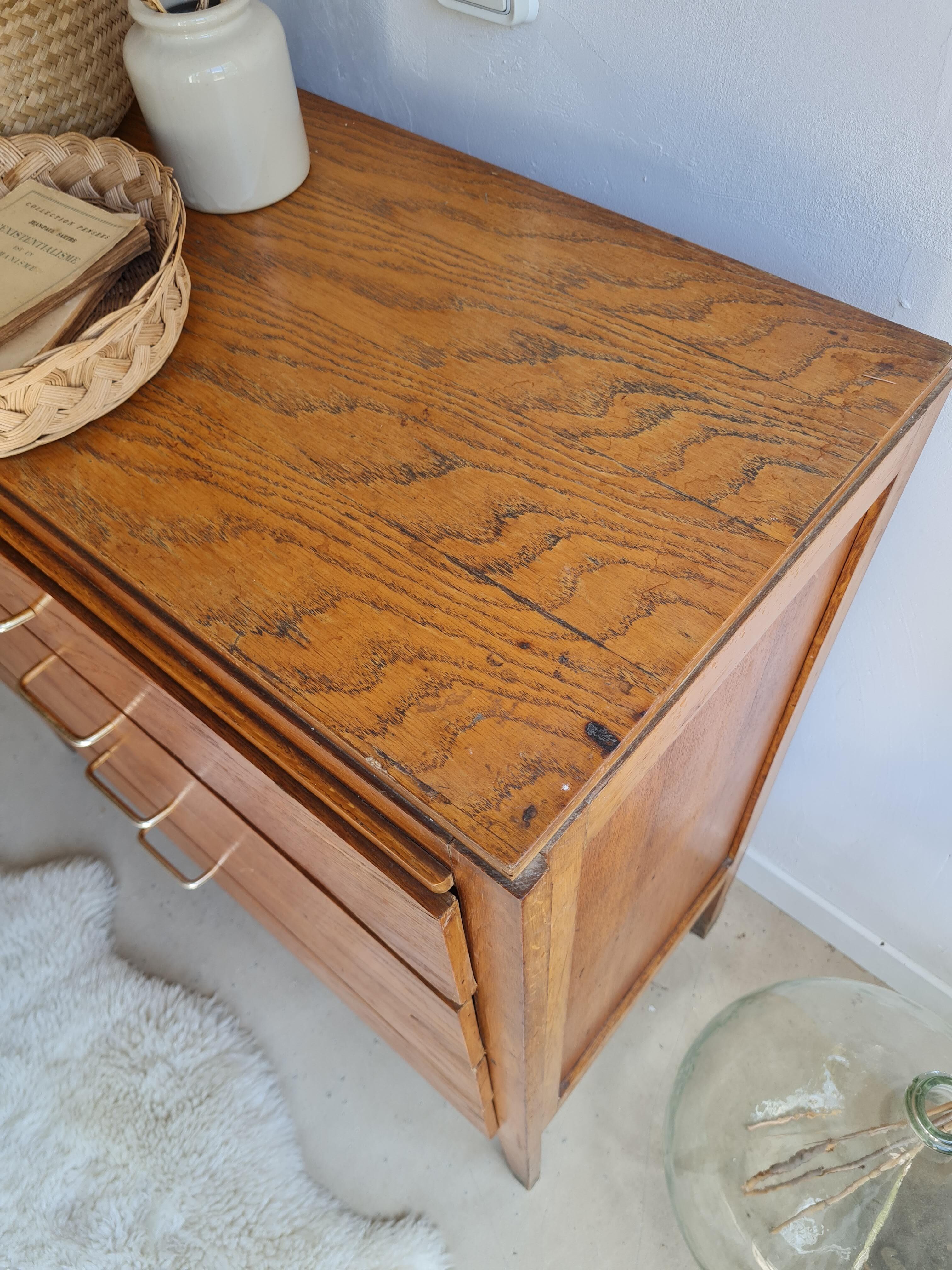 60s dresser - 4 drawers