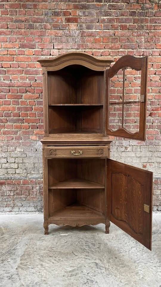 Bleached Oak Corner Display Cabinet – French 2-Piece Cabinet