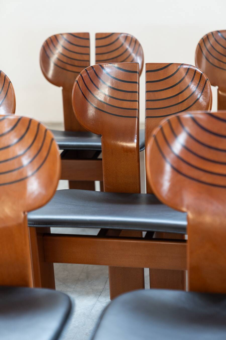 Set of 12 Afra & Tobia Scarpa chairs mod. Africa - Gruppo Unico, 80/90