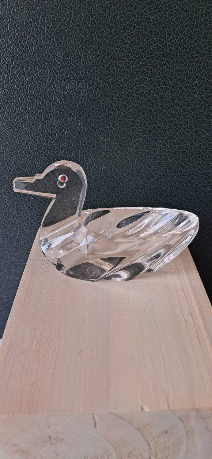 2 duck-shaped crystal salt cellars