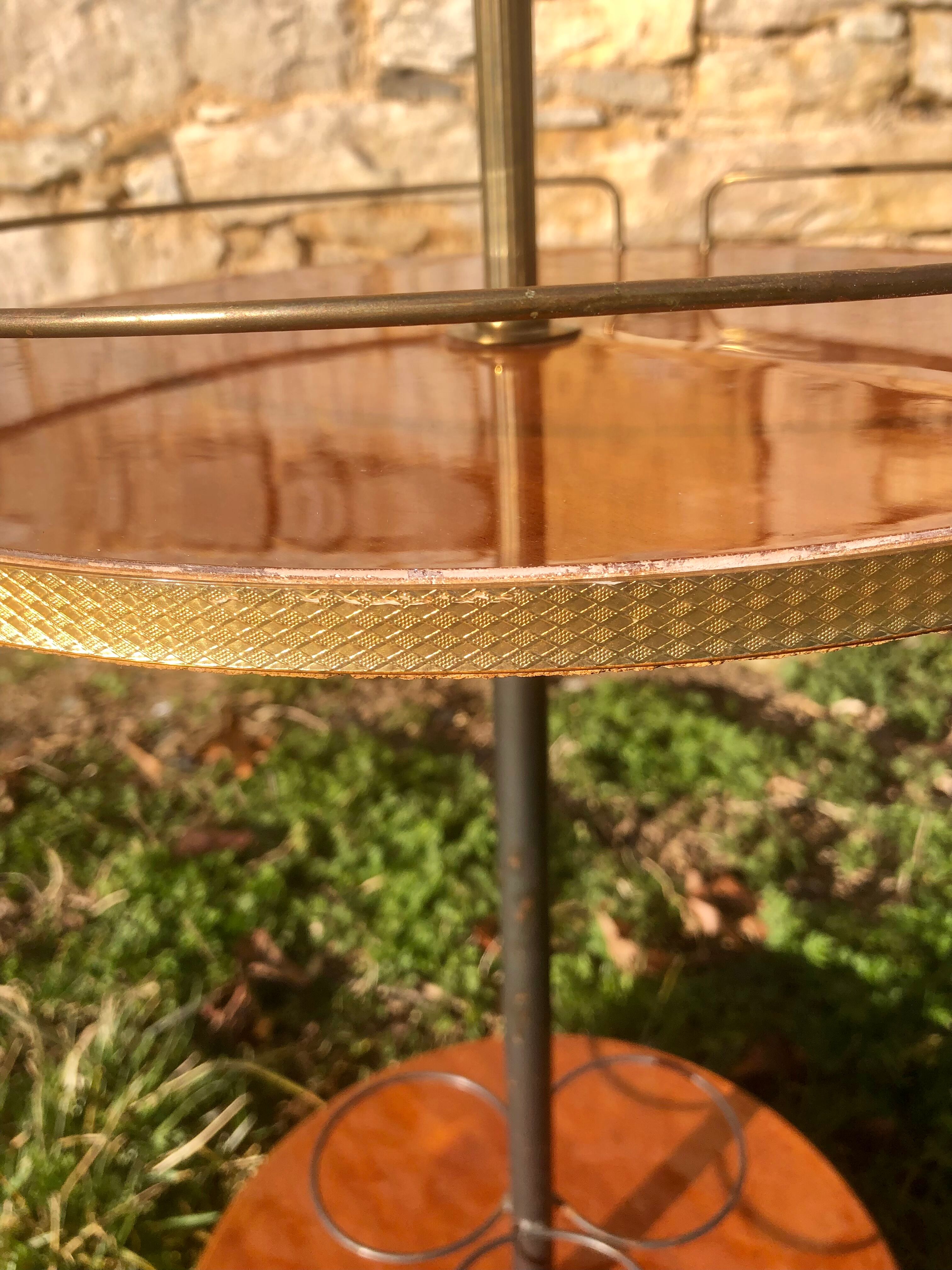 Pedestal table aperitif service