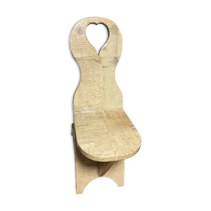 Chaise en bois sculpté