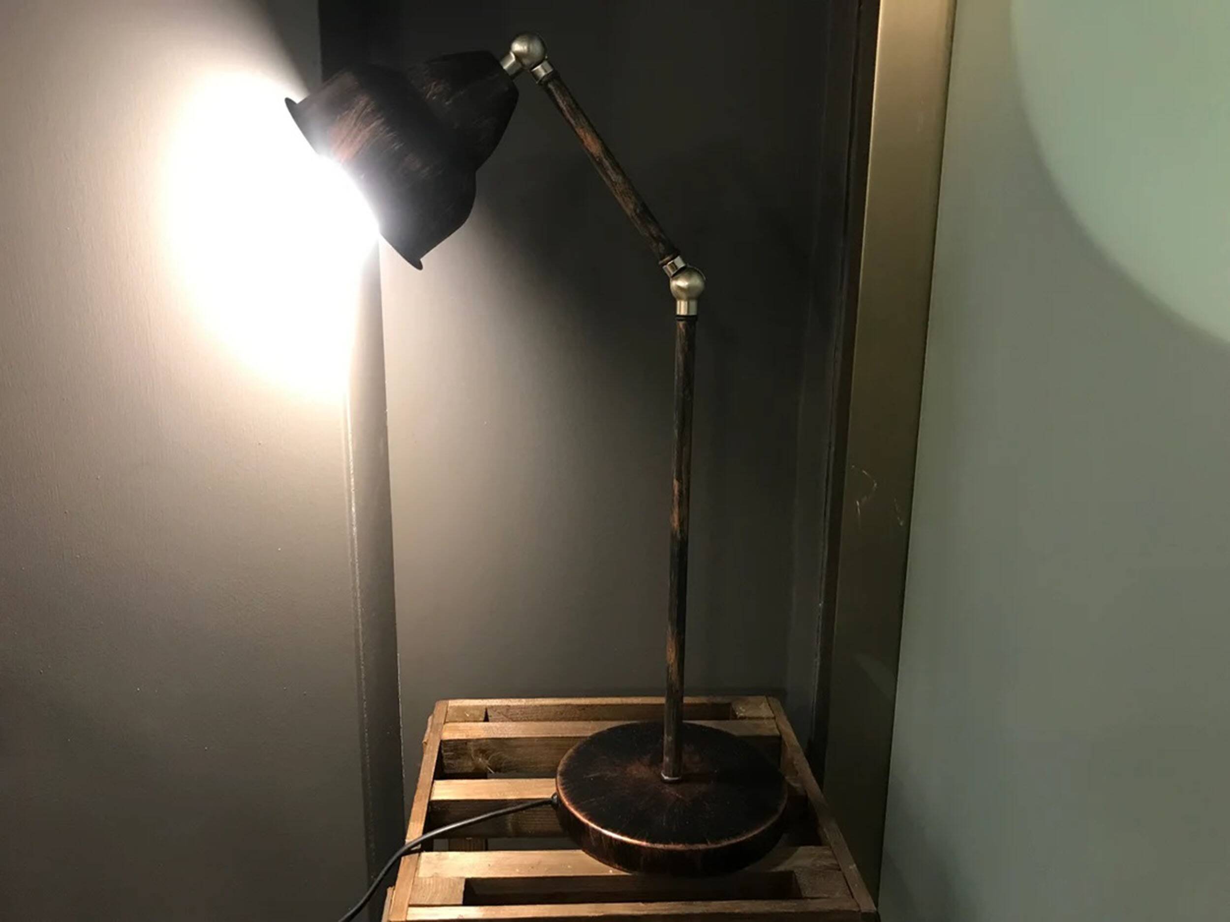 Adjustable Metal Desk Lamp with Balance Arm