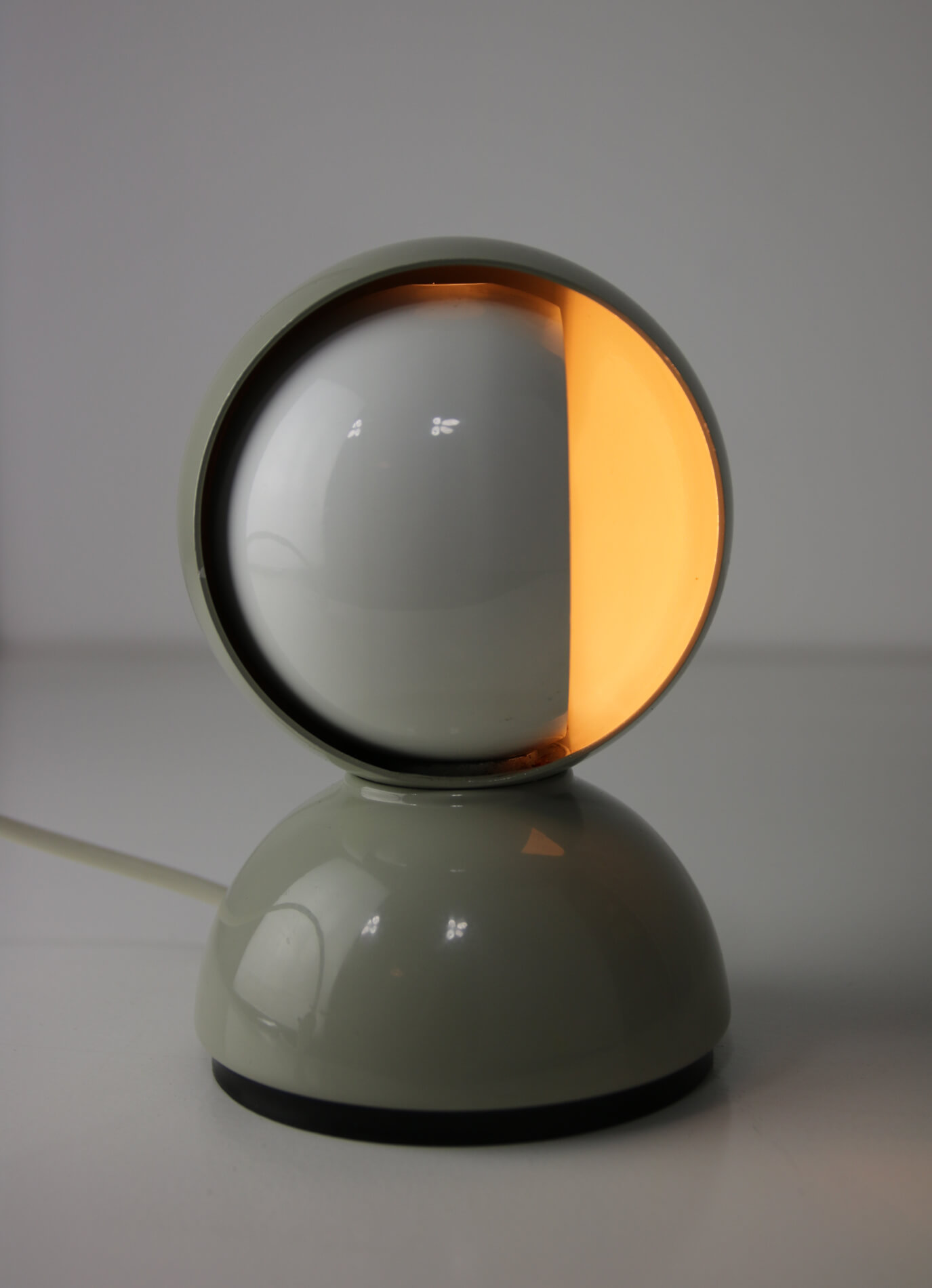 Lampe de table vintage Eclisse par Vico Magistretti pour Artemide