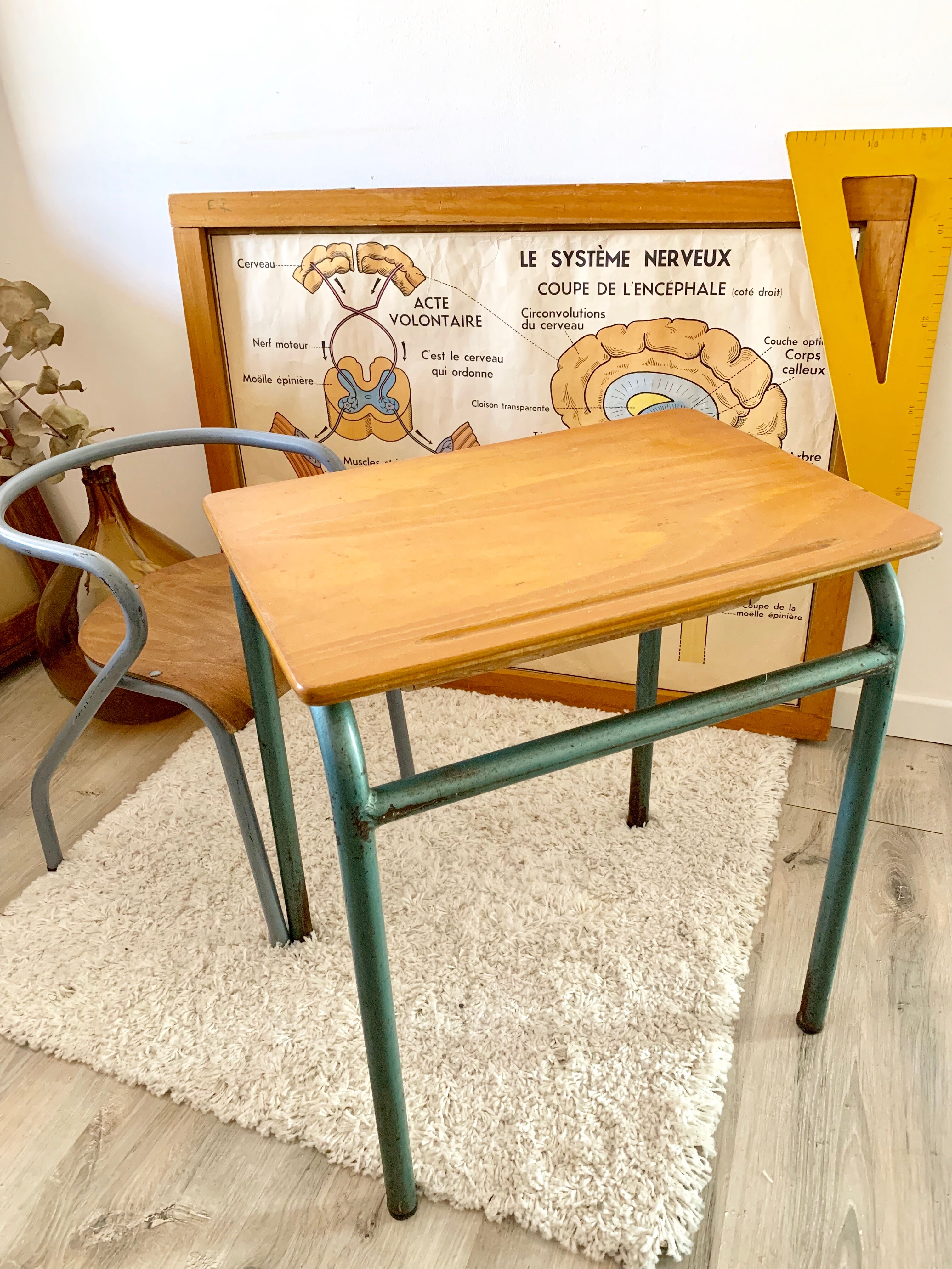 Chair of schoolboy and his desk bu Jacques Hitier